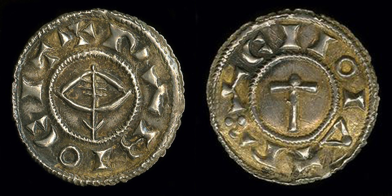 viking-penny-with-an-image-of-thors-hammer-with-a-hand-of-god-resting-on-top-on-the-reverse-and-a-drawn-bow-and-arrow-on-the-front-cast-out-of-silver-made-in-920-at-the-mint-of-regnald-2
